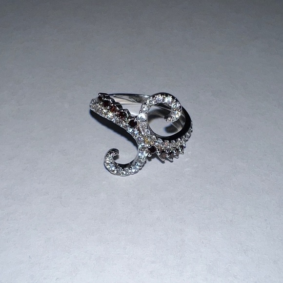Sterling Silver and Topaz Ring - Picture 10 of 10